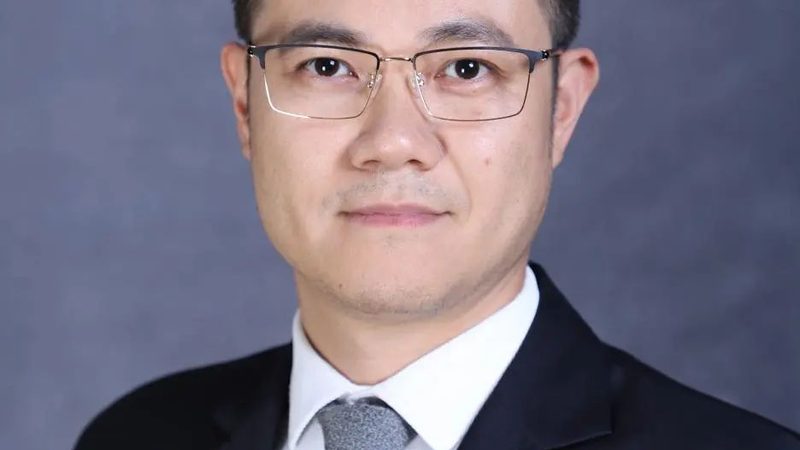 新能源车用电容器型号解析：关键参数与选型逻辑